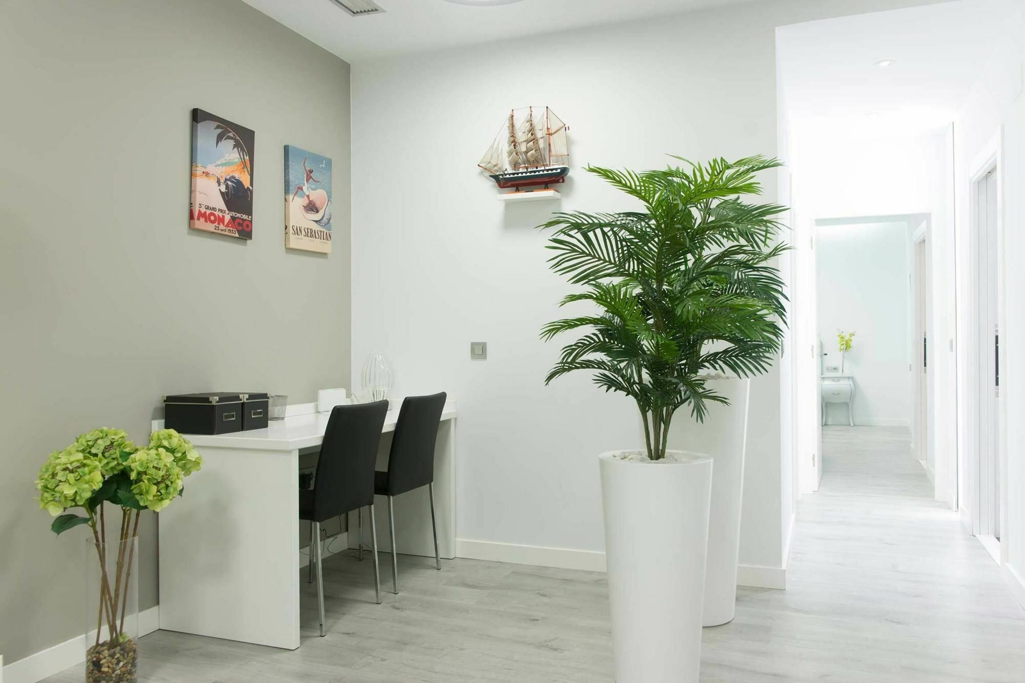 Apartamento Lagun Concha Beach San Sebastián Eksteriør billede